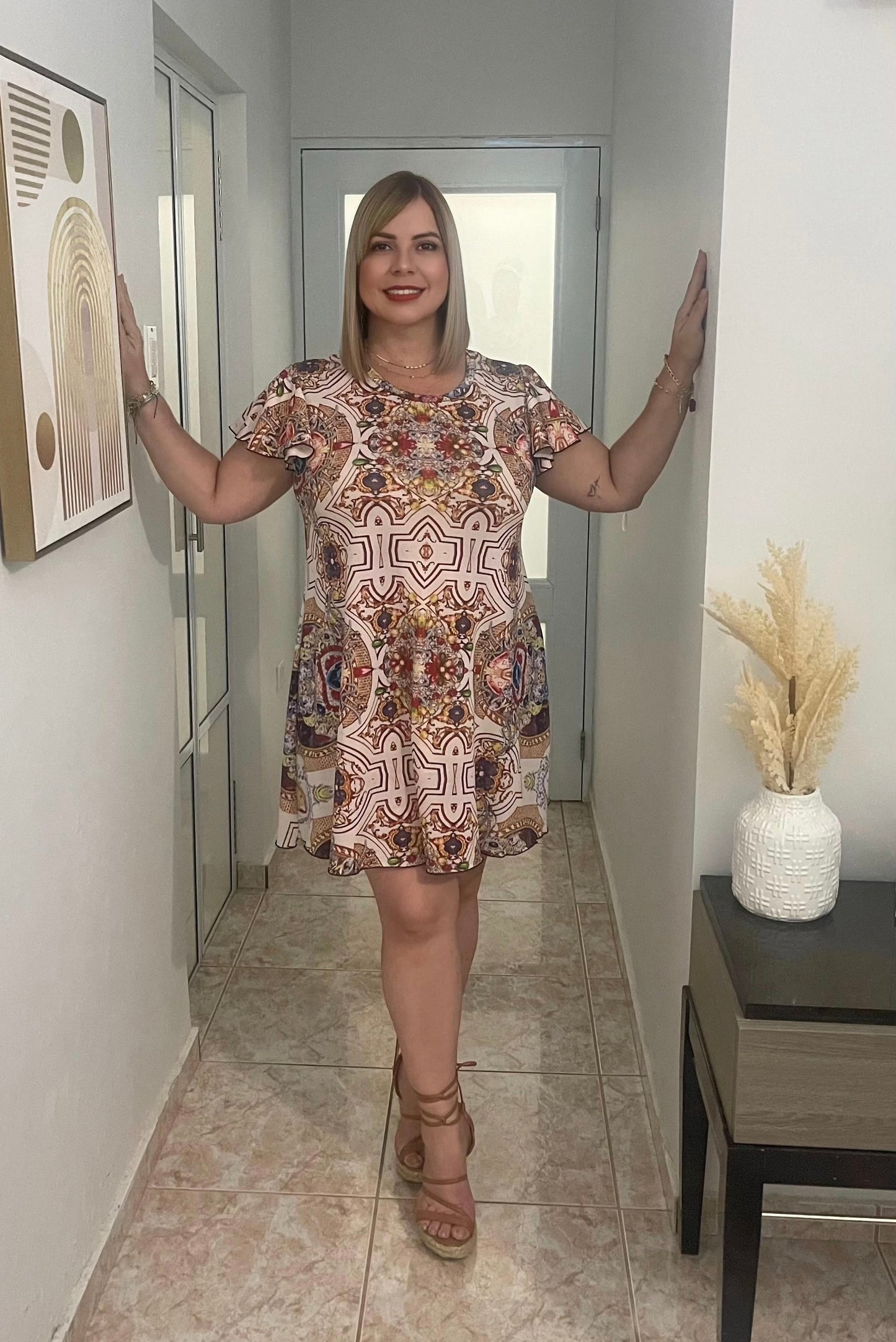 Print short dress brown color