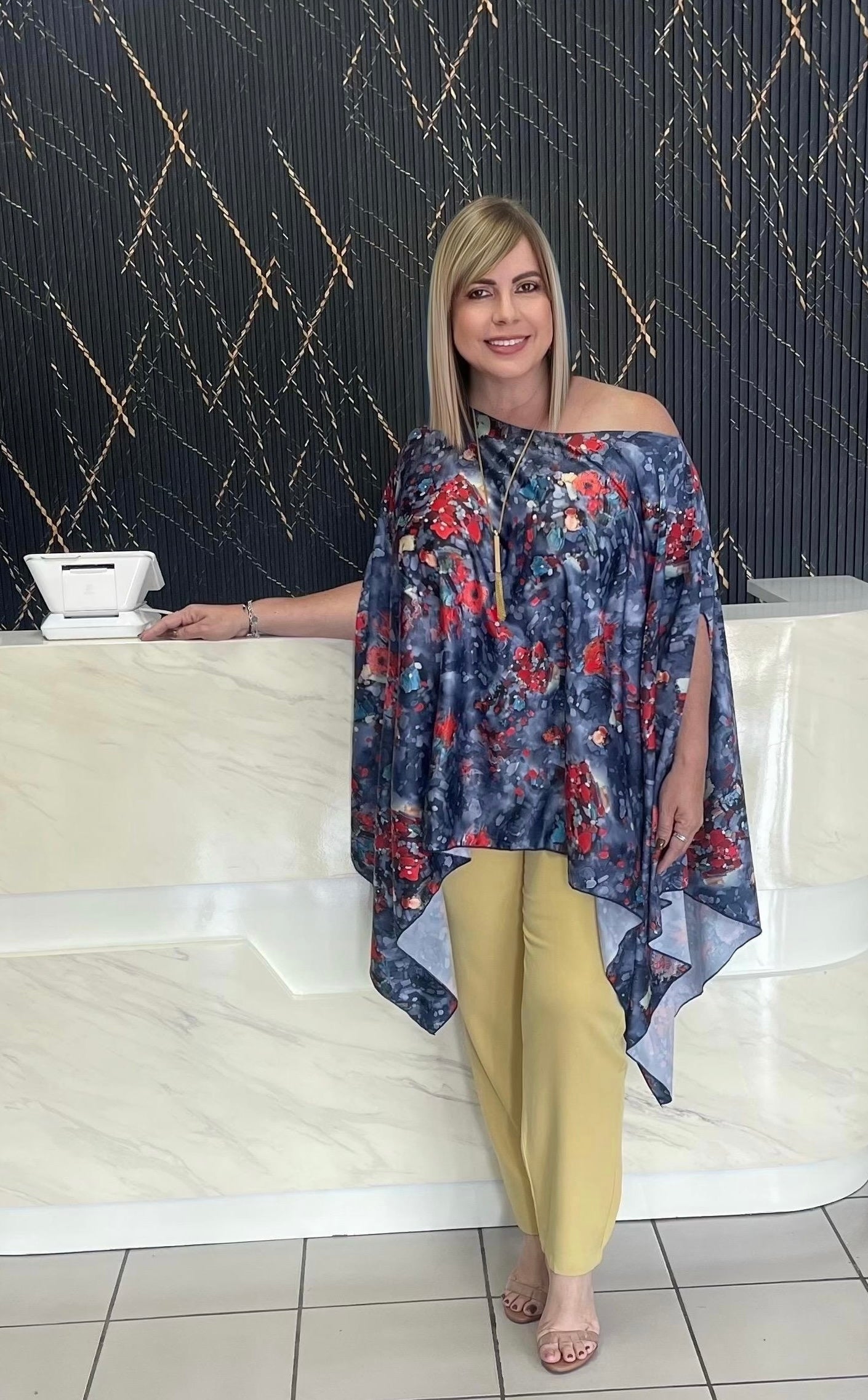 Blue & print tunic plus by Claudia