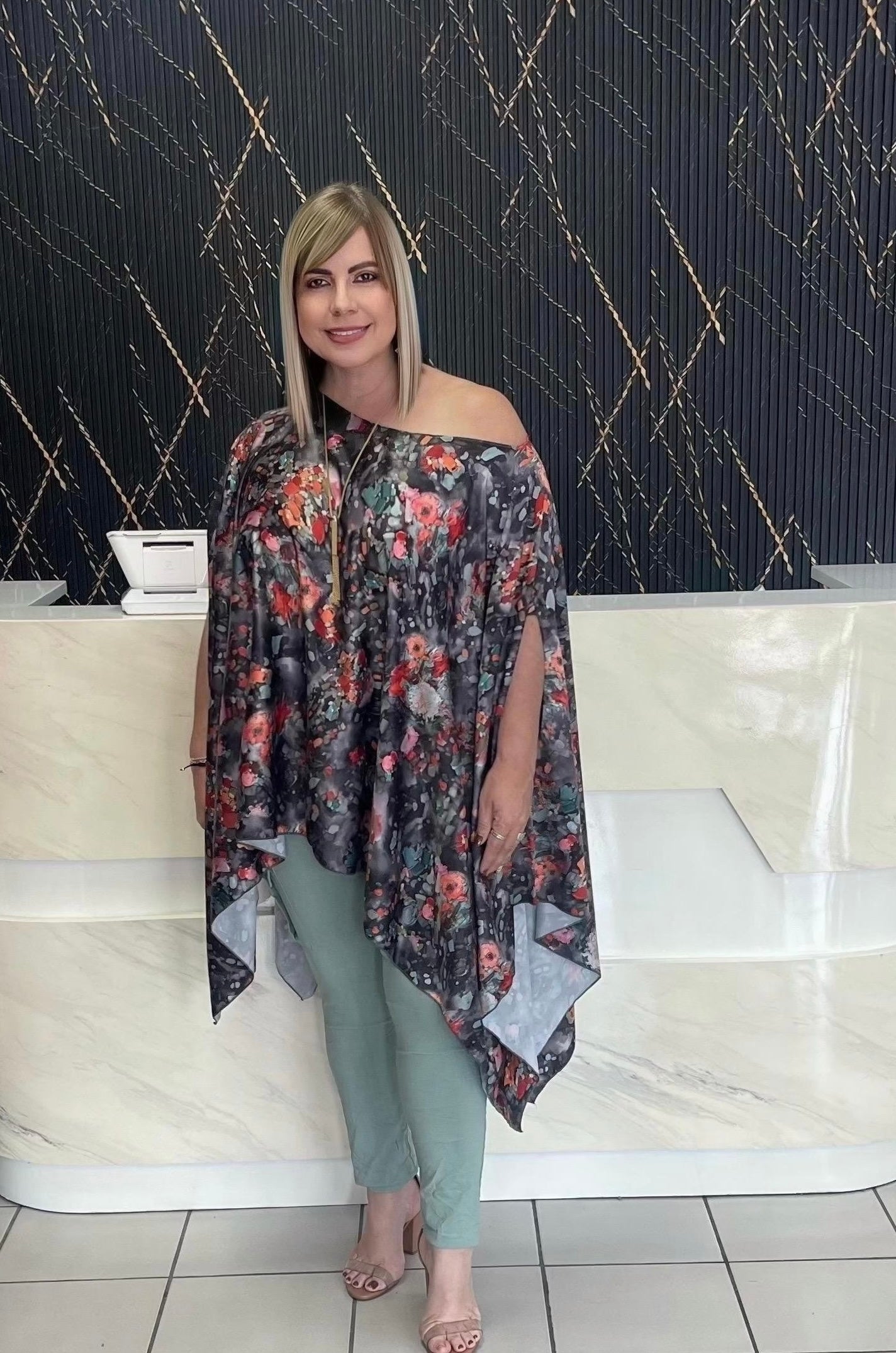 Plus flowers tunic by Claudia
