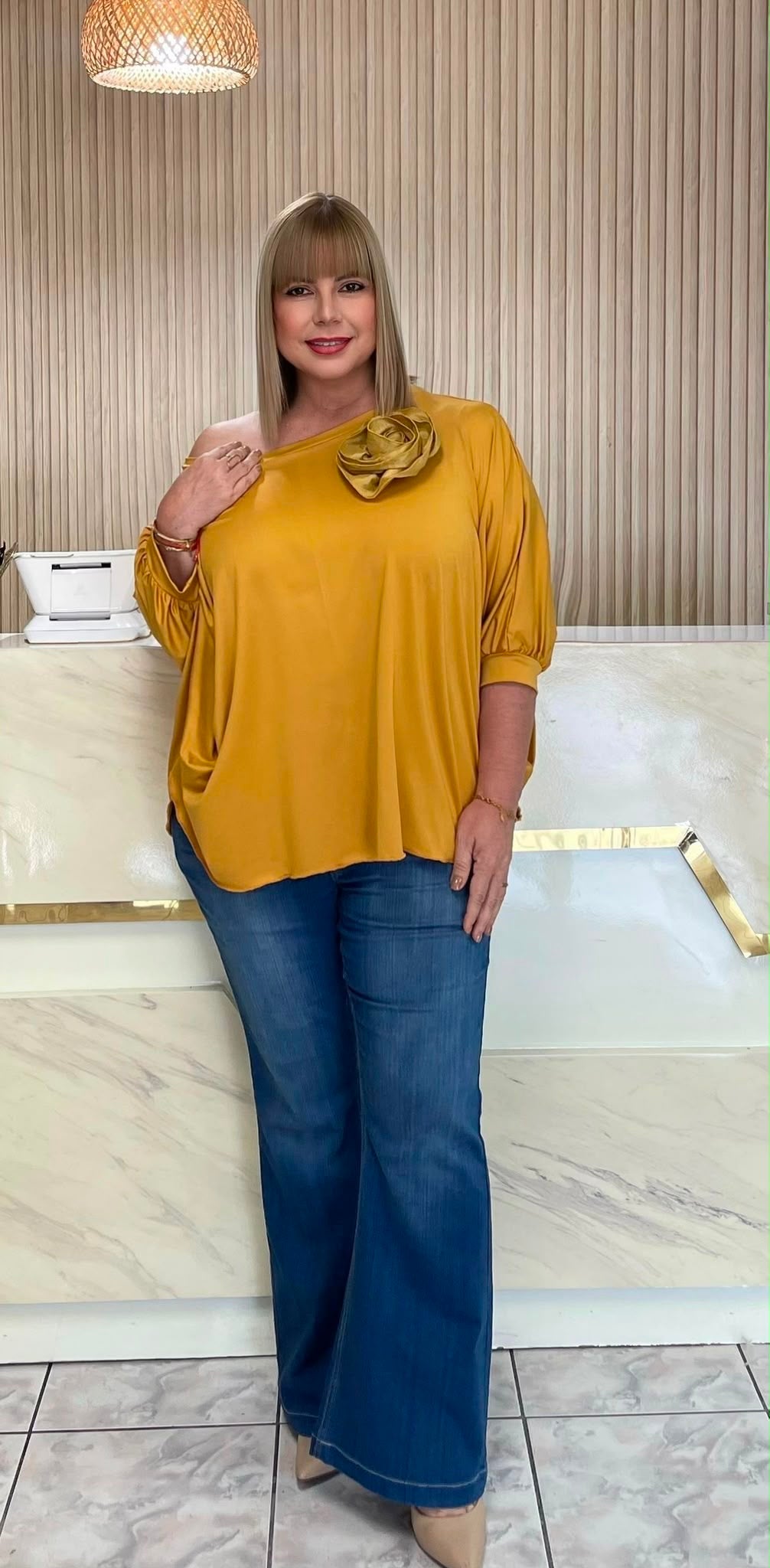 Plus top by Claudia orozco