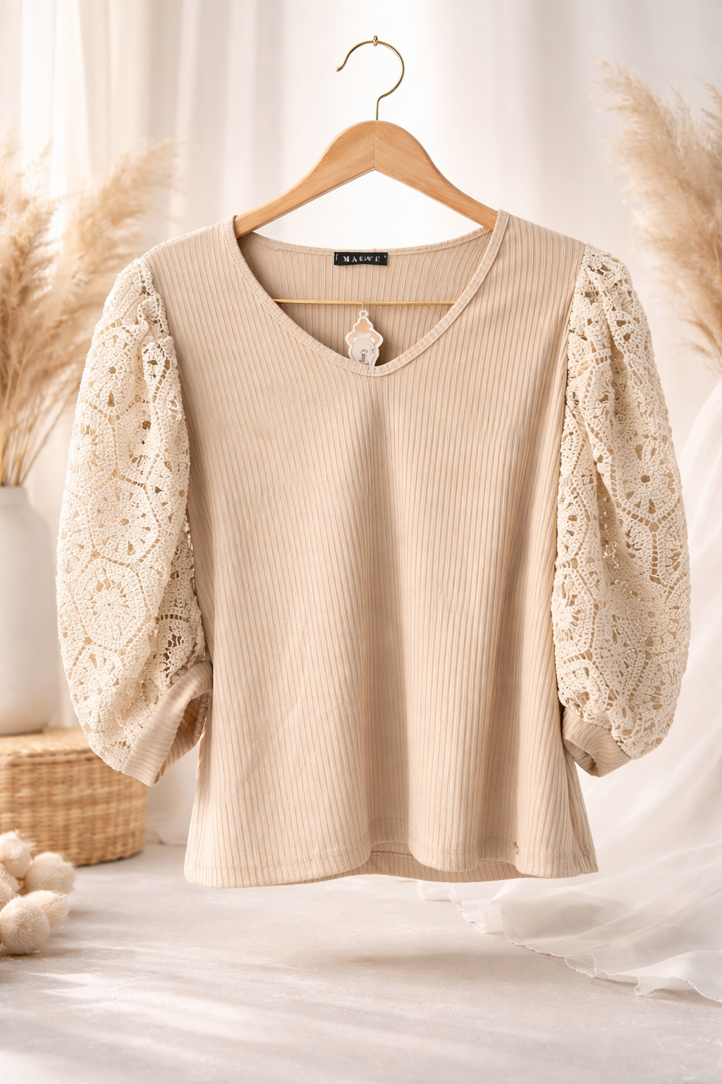 Nude whit croche plus top
