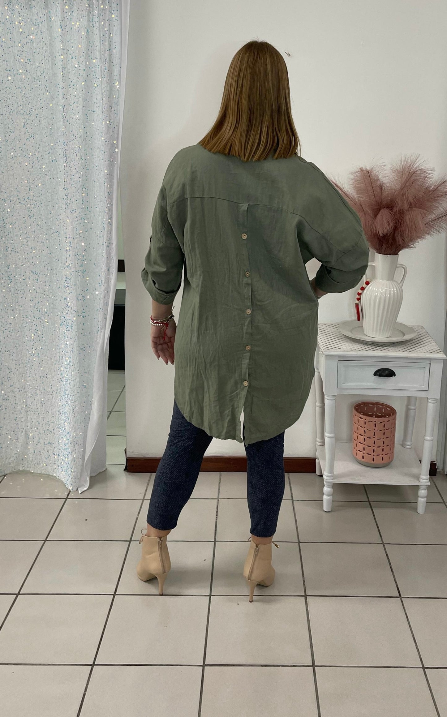 Plus Green blouse and buttons on the back by: Italy