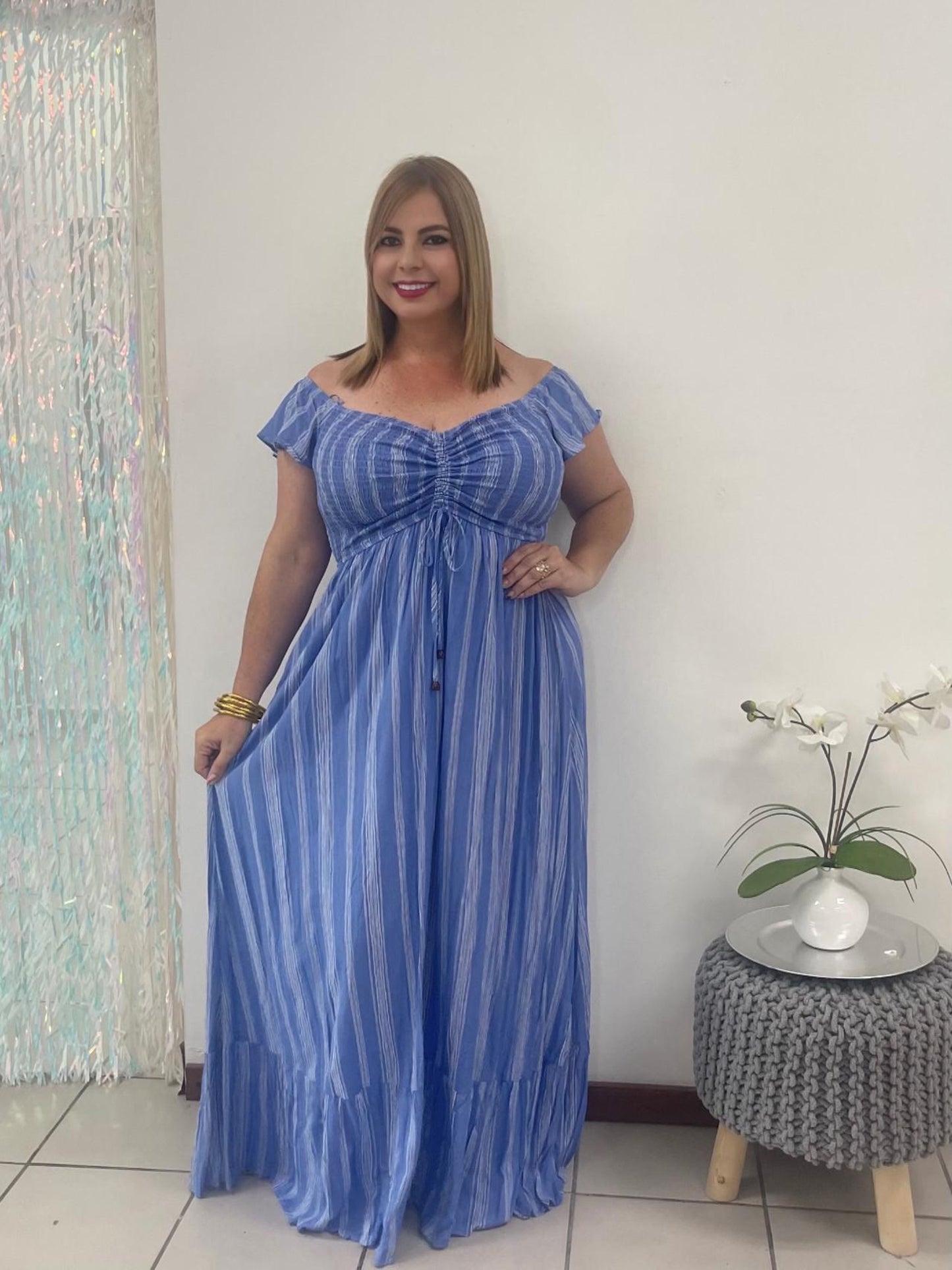 Plus Lineas White & Blue Maxi Dress