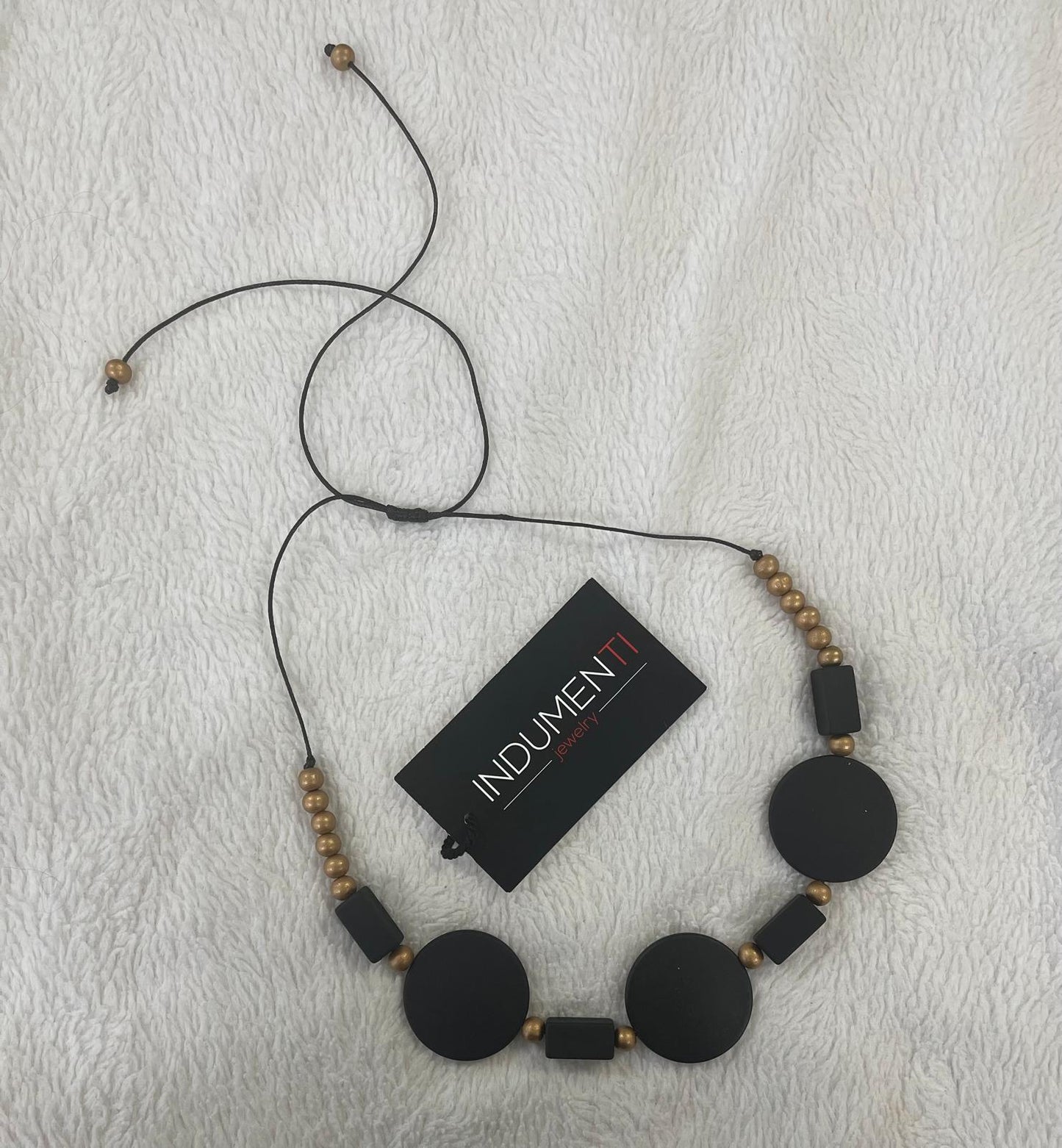 Plus Black & Gold Jewerly