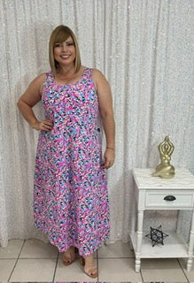 Plus flowers maxi dress By: Mamy blue