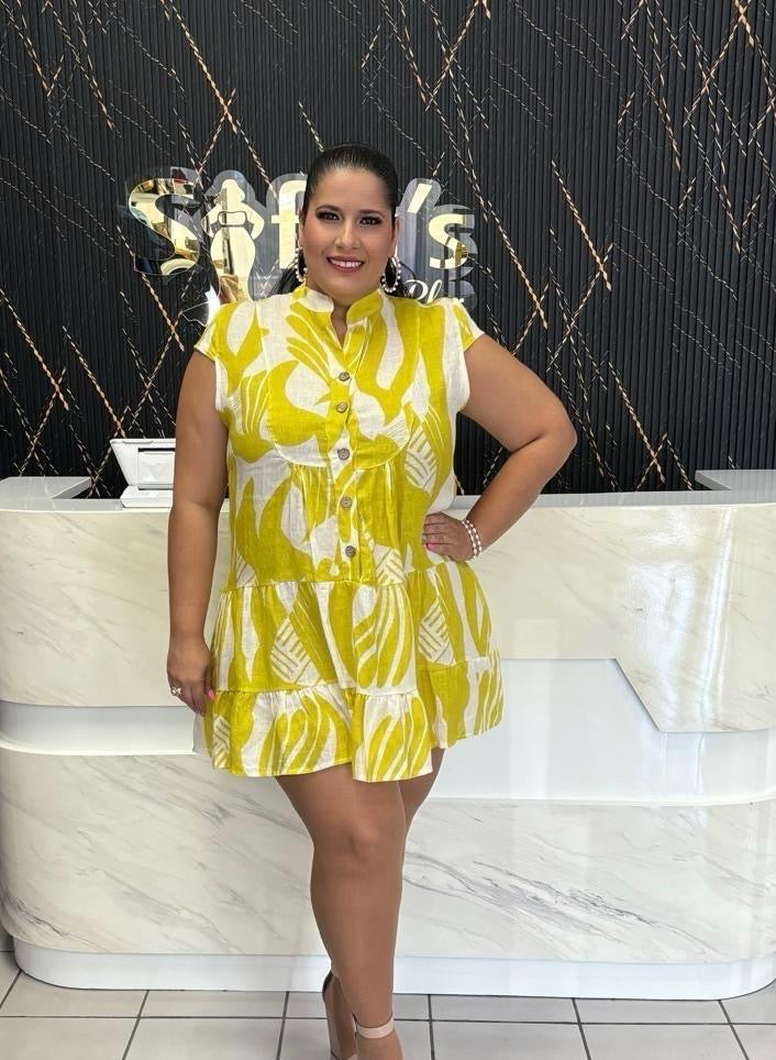 Plus lime green and white short dress by: Italy
