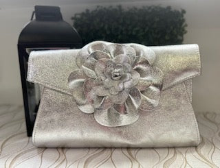 Plus silver clutch bag By: Italy
