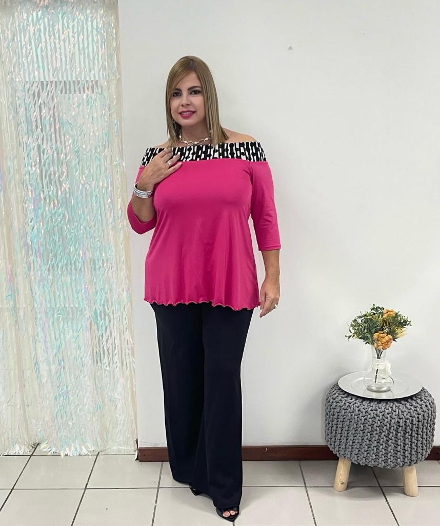 Plus Blusa fuschia By: Zoraya Desing
