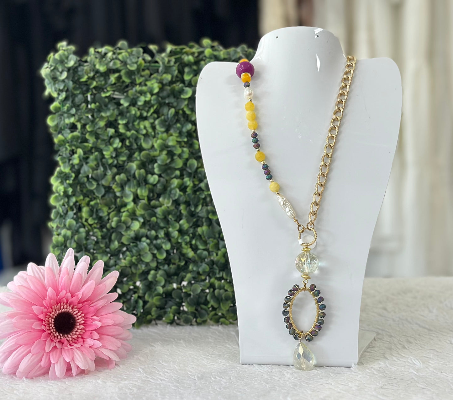 Plus gold necklace with colored beads By: Teresita Rgdz Tañon