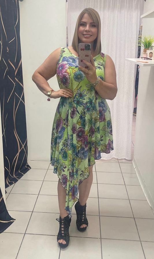 Asimetric flower dress