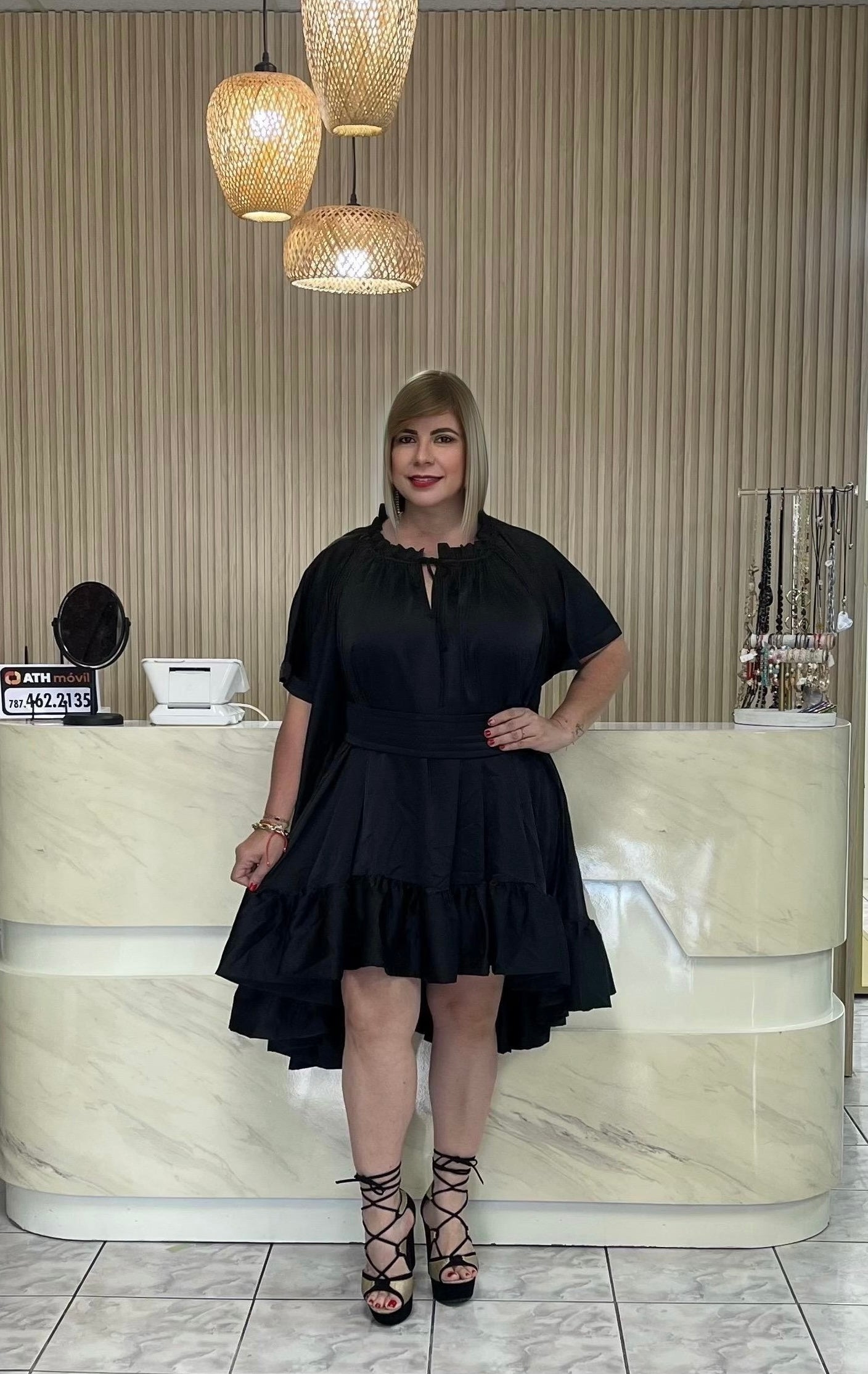 Hilow black short dress