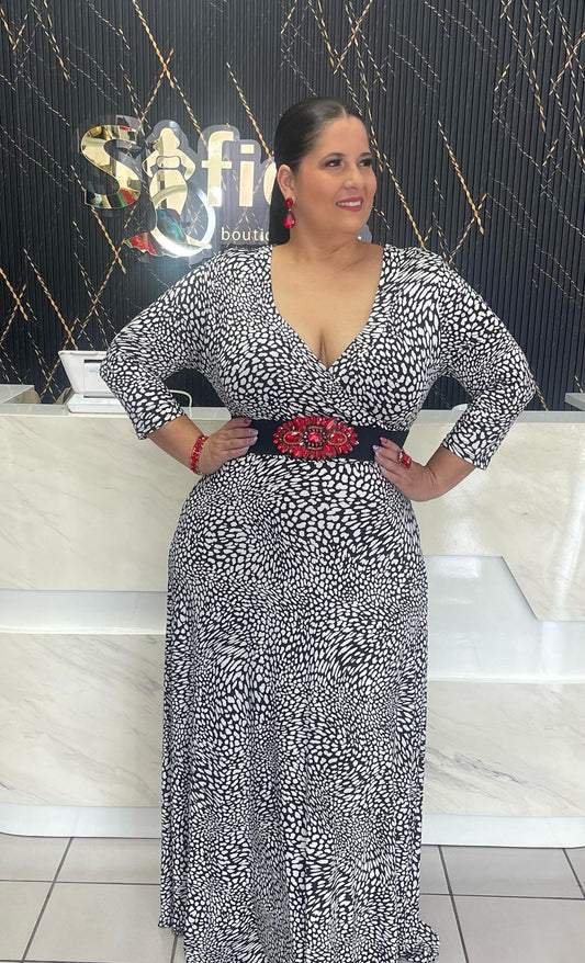 Plus White & Black Maxi Dress