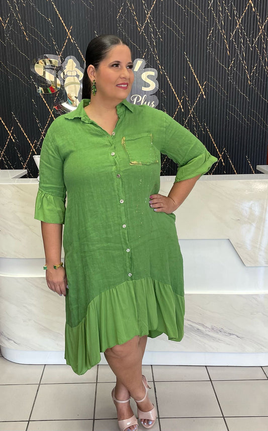 Plus Green short dress By: Italy