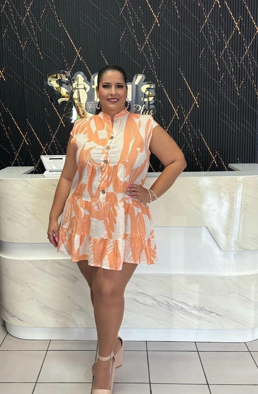 Plus peach and nude short dress by: Italy